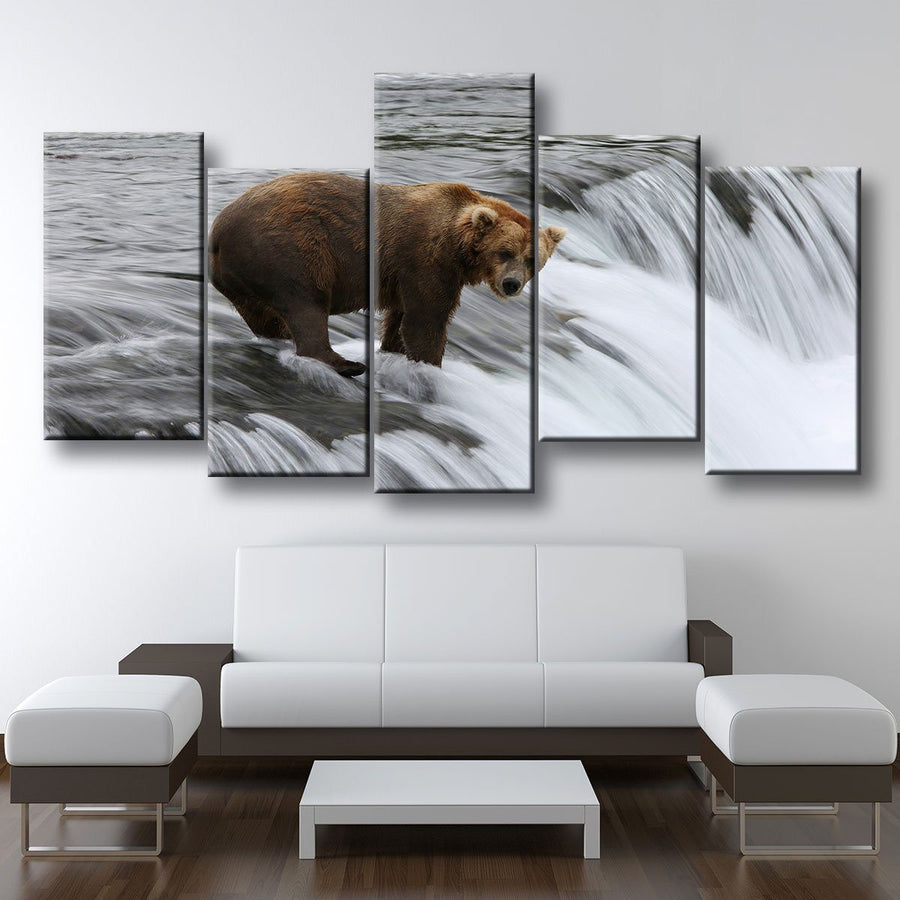 Fishing Grizzly Bear - Amazing Canvas Prints