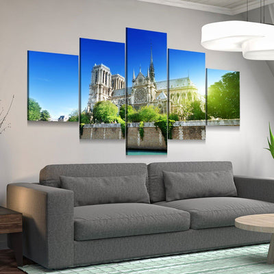 Notre Dame Church - Amazing Canvas Prints