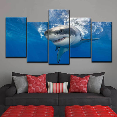 Great White Shark - Amazing Canvas Prints